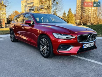 Авто Volvo V60 2018 № 7323090