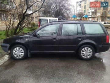 Авто Volkswagen Golf 2002 № 7323291