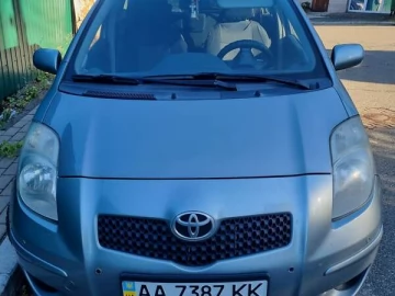 Авто Toyota Yaris 2006 № 7323333