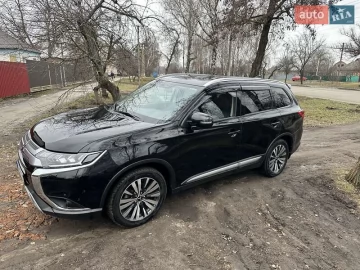 Авто Mitsubishi Outlander 2022 № 7323527