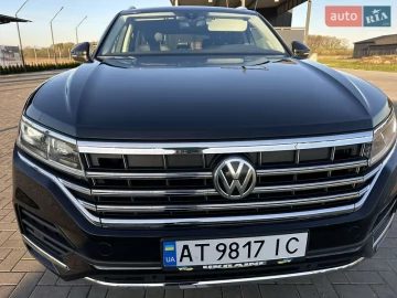 Авто Volkswagen Touareg 2019 № 7323539