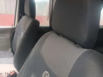 Авто Volkswagen Transporter 2000 № 7323693