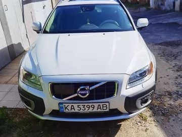 Авто Volvo Xc70 2012 № 7323871