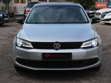 Авто Volkswagen Jetta 2012 № 7323949