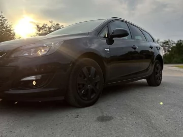 Авто Opel Astra 2014 № 7324092