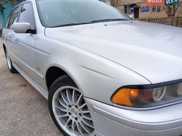 Авто BMW 5 Series 2003 № 7324286