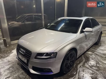 Авто Audi A4 2010 № 7325259