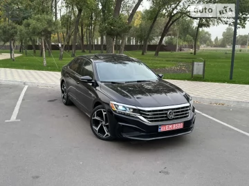 Авто Volkswagen Passat 2020 № 7325411