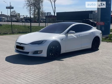 Авто Tesla Model S 2020 № 7325470