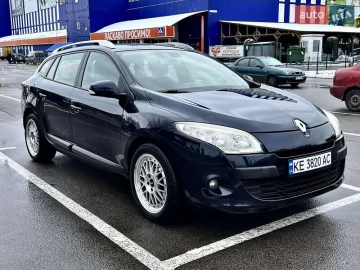 Авто Renault Megane 2010 № 7325640