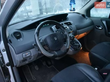 Авто Renault Megane Scenic 2005 № 7326142