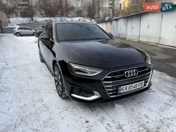 Авто Audi A4 2021 № 7327301