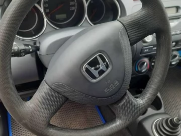 Авто Honda Jazz 2003 № 7327457