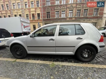Авто Volkswagen Golf 1999 № 7327502