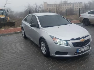 Авто Chevrolet Cruze 2015 № 7327591