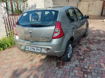 Авто Renault Sandero 2010 № 7328328
