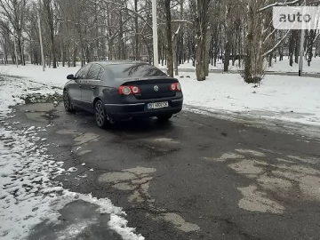 Авто Volkswagen Passat 2010 № 7328428