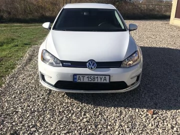 Авто Volkswagen E-Golf 2014 № 7328461
