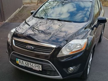 Авто Ford Kuga 2012 № 7328511