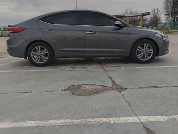 Авто Hyundai Elantra 2018 № 7328625
