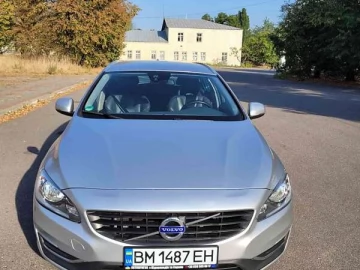 Авто Volvo V60 2016 № 7328815
