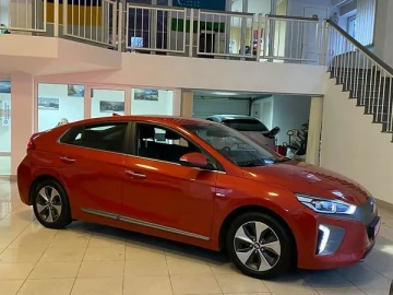 Авто Hyundai Ioniq 2017 № 7328819