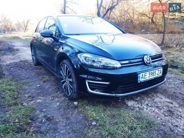 Авто Volkswagen E-Golf 2019 № 7328830