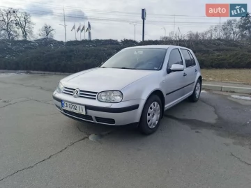 Авто Volkswagen Golf 2002 № 7329275