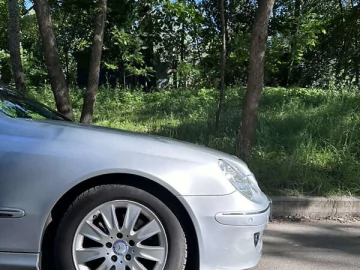 Авто Mercedes Clk-Class 2005 № 7329575