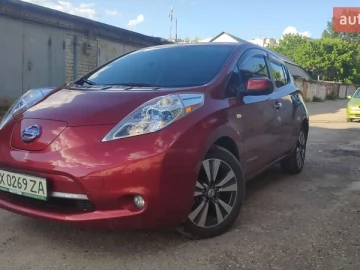 Авто Nissan Leaf 2013 № 7329611