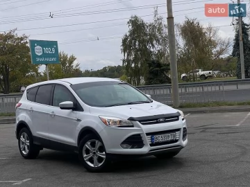 Авто Ford Escape 2014 № 7329682