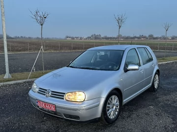 Авто Volkswagen Golf 2002 № 7330443