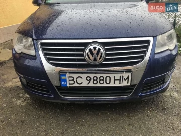 Авто Volkswagen Passat 2010 № 7330884