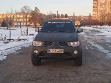 Авто Mitsubishi L 200 2007 № 7330891