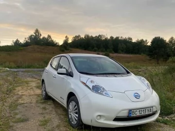 Авто Nissan Leaf 2013 № 7330925