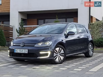 Авто Volkswagen E-Golf 2016 № 7331008