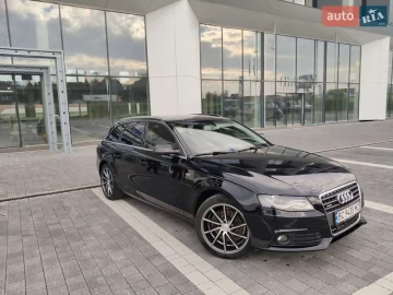 Авто Audi A4 2010 № 7331084