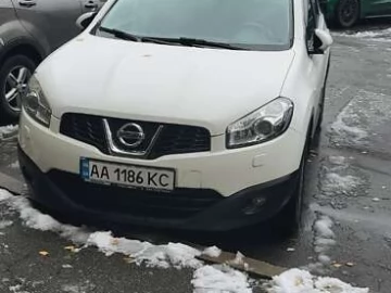 Авто Nissan Qashqai 2012 № 7331136