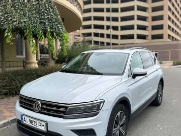 Авто Volkswagen Tiguan 2018 № 7331331
