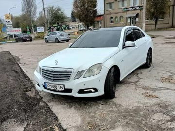 Авто Mercedes E-Class 2010 № 7332246