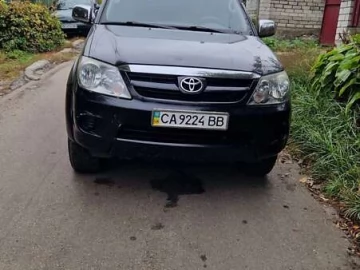 Авто Toyota Fortuner 2007 № 7332336