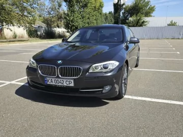 Авто BMW 5 Series 2011 № 7332424