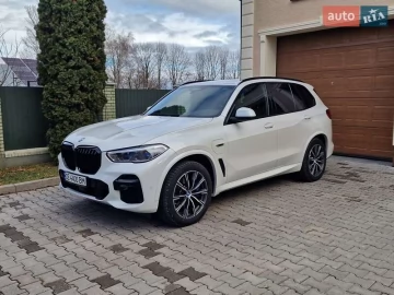 Авто BMW X5 2022 № 7332725