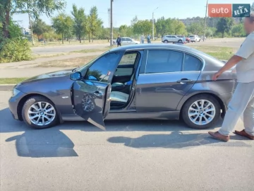 Авто BMW 3 Series 2005 № 7333255