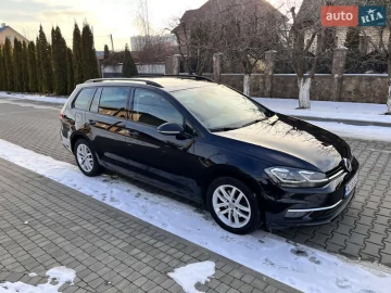 Авто Volkswagen Golf 2017 № 7333639