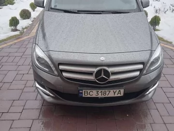 Авто Mercedes B-Class 2017 № 7333649