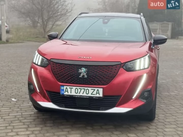 Авто Peugeot E-2008 2021 № 7333817