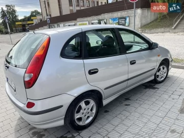 Авто Nissan Almera Tino 2005 № 7334467