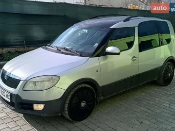 Авто Skoda Roomster Scout 2007 № 7334494