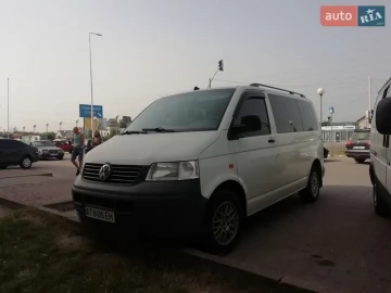 Авто Volkswagen Transporter 2004 № 7334526
